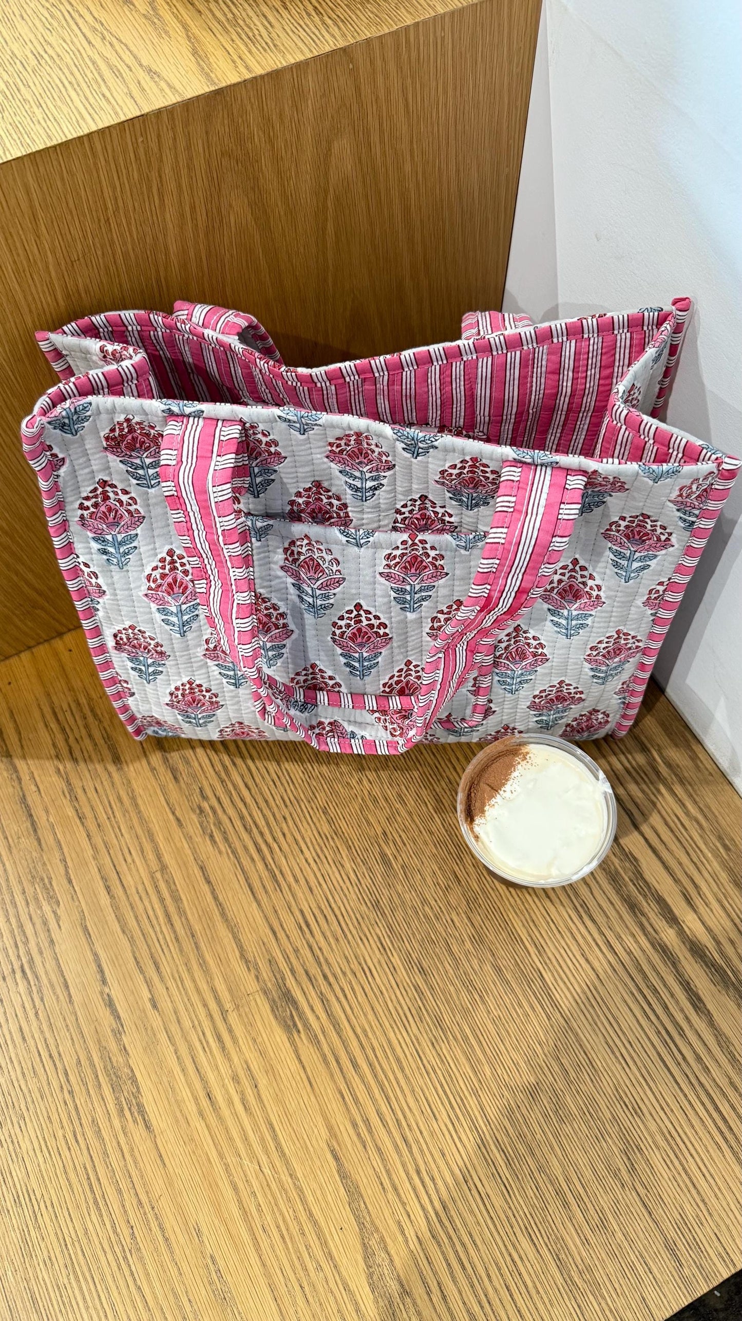 Grey Red Floral Print Cotton Quilt Tote Bag. Large Tote Bag with Pockets. Multifunctional Tote Bag. Everyday Tote Bag. Holiday Bag.