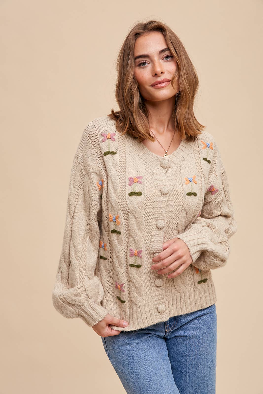 EMBROIDERED CABLE KNIT CARDIGAN - Chickticks