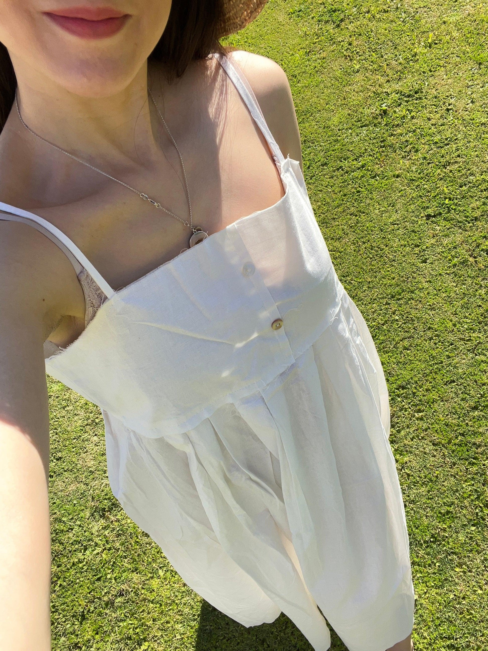 White linen square neck midi dress raw hem - Chickticks