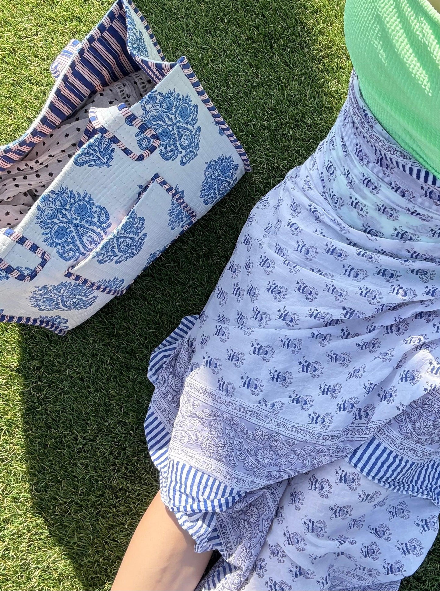 White Blue Floral Handblock Print Cotton Quilt Tote Bag - Chickticks