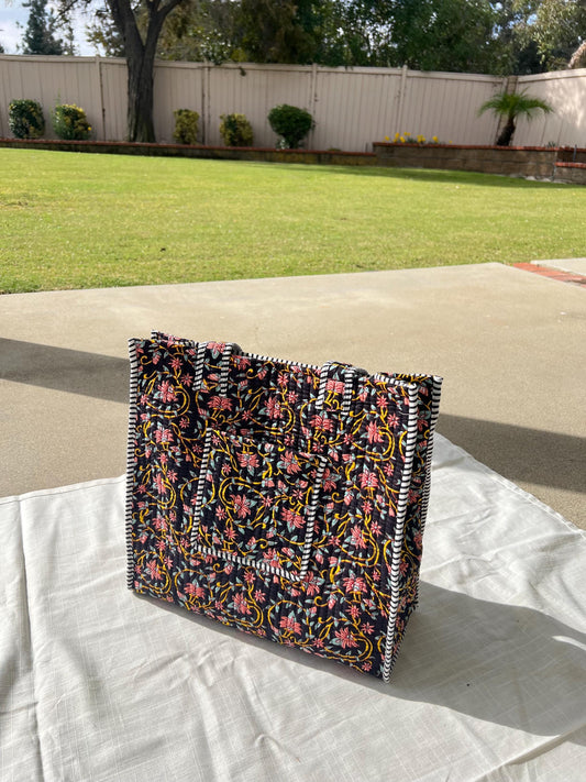 Hand blocked print cotton quilt bag large tote bag / large tote bag with pockets/ beach bag/ floral prints cotton quilt tote bag - Chickticks