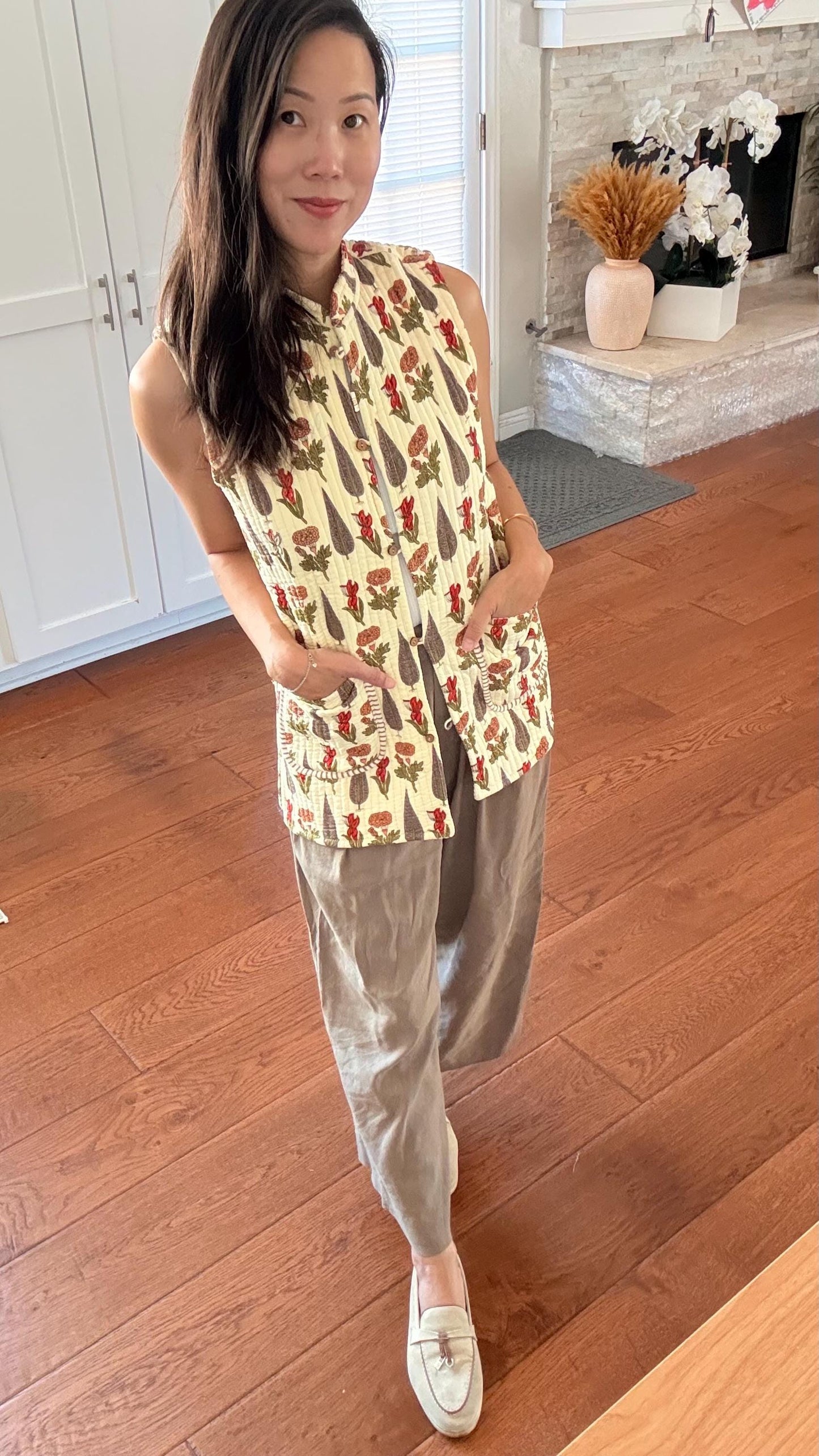 Cotton Quilt Vest Top Style Vintage inspired. Handblocked floral print vest cardigan. Sezane Doen inspired vest. - Chickticks