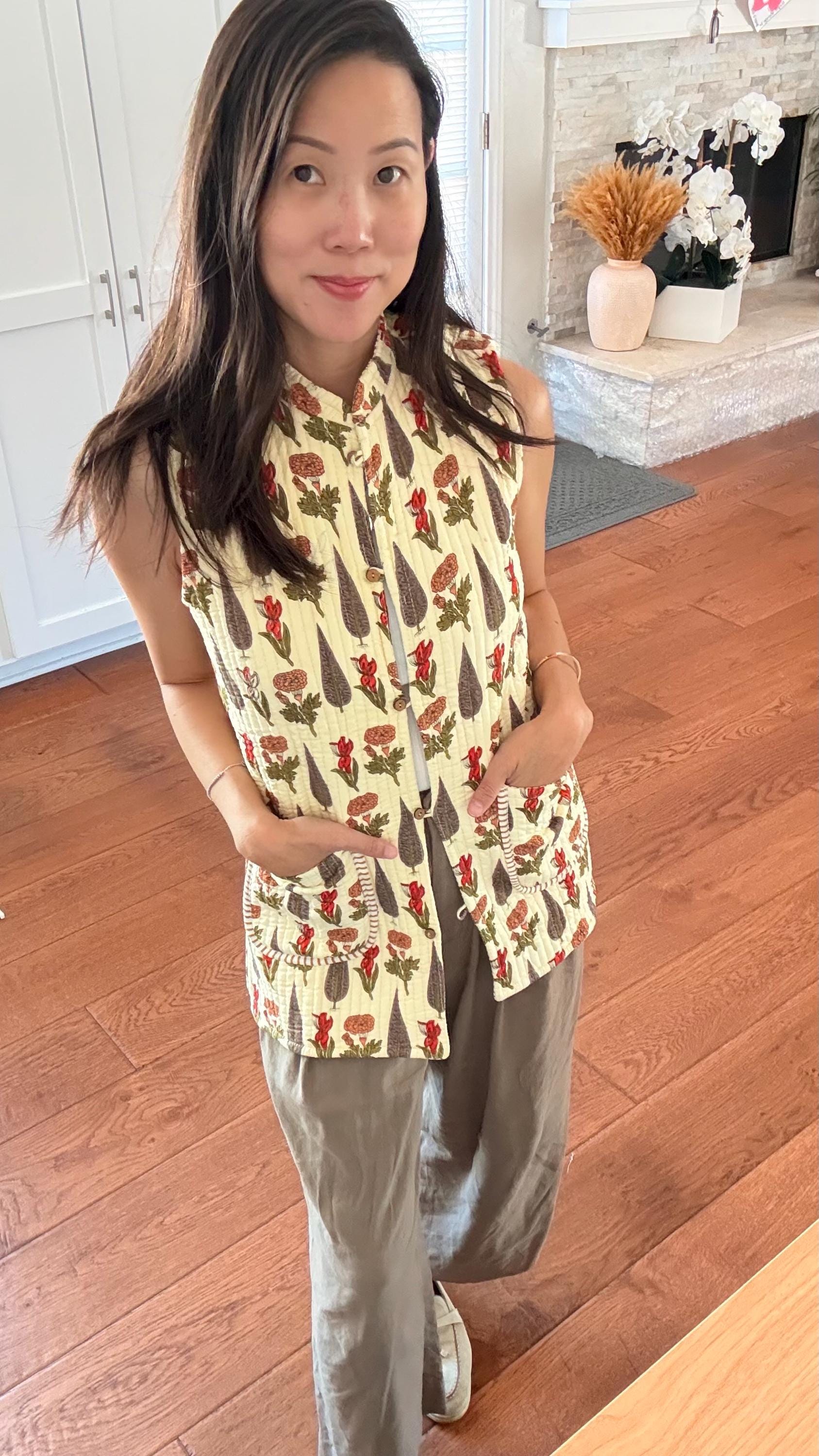 Cotton Quilt Vest Top Style Vintage inspired. Handblocked floral print vest cardigan. Sezane Doen inspired vest. - Chickticks