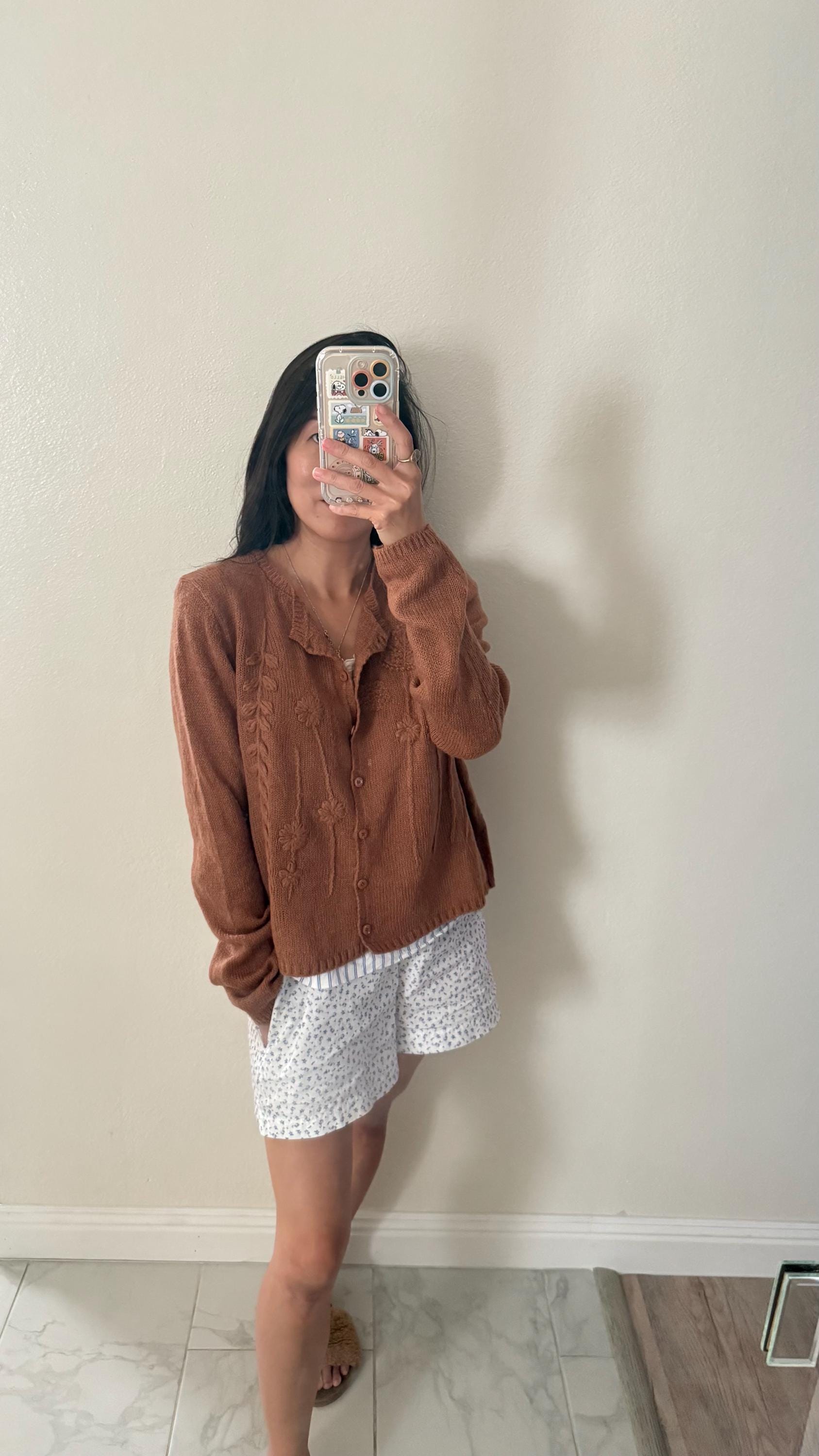Brown floral cardigan french vintage inspired style . Doen inspired cardigan. Sezane inspired top cardigan. Cozy romantic cardigan - Chickticks