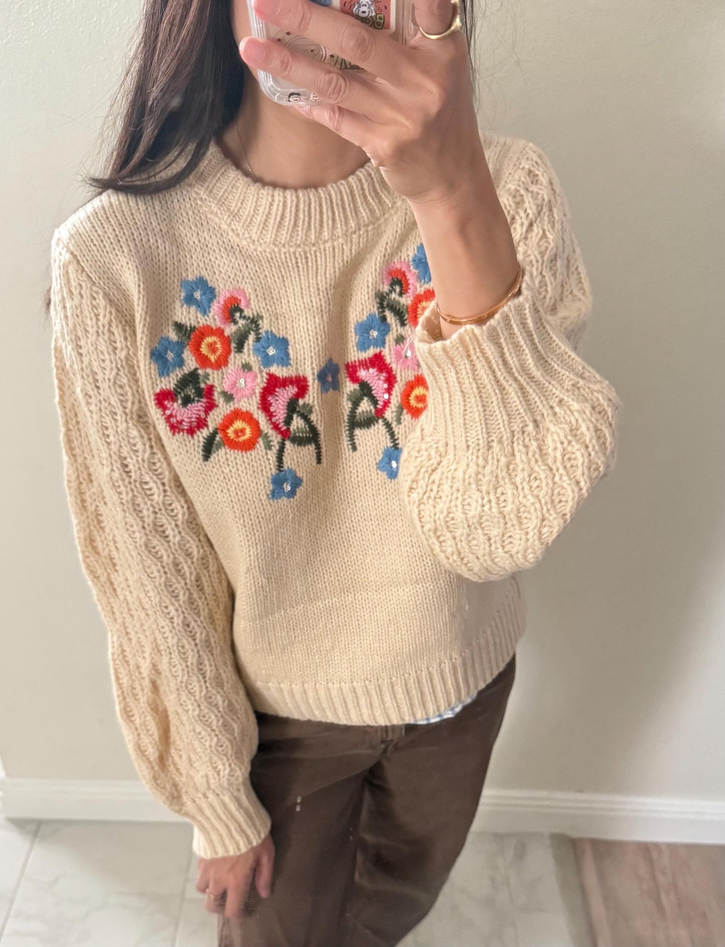 Soft sweater top french style vintage inspired. Floral doen sezane inspired sweater.Oversized baloon sweater. - Chickticks