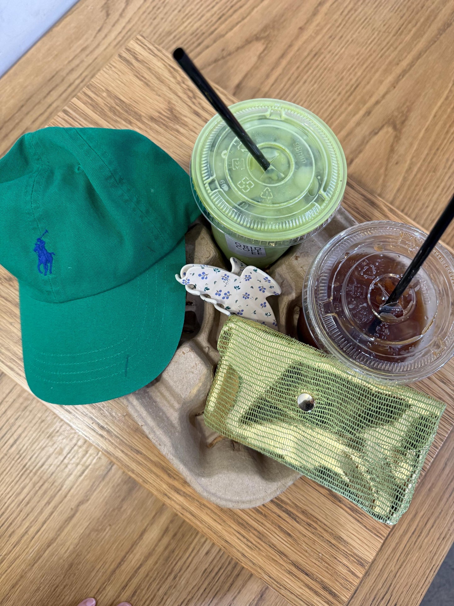 Twin wallet pouch in glittery matte leather. Soft Italian leather suede wallet. Chartreuse color soft wallet. Envelope wallet. 90s wallet