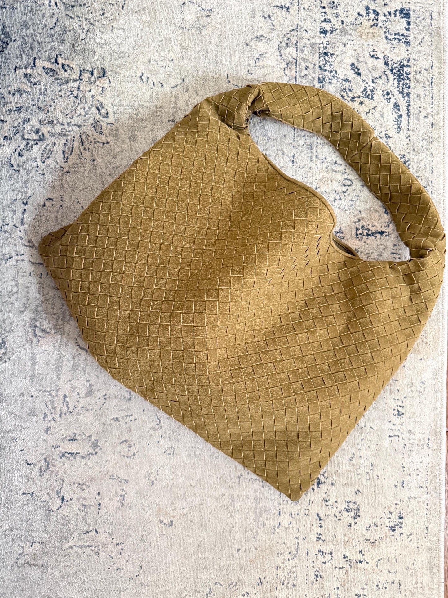 Woven Shoulder Oversized Slouhcy Bag. Oversized Woven Shoulder Bag. Summer woven bag. Sage Avocado Chartreuse color woven Bag.