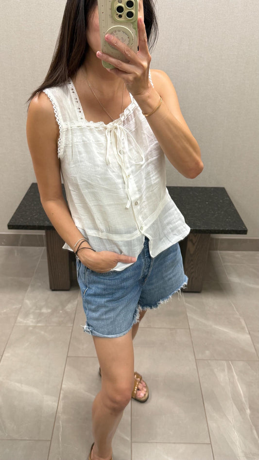 Casual cotton pintuck eyelet romantic top . Whimsical cottage core top. Nantucket Maine style top. Praire wind lace top. Embroidered top